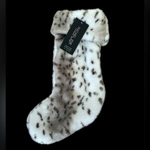 Rachel Zoe Faux Fur Stocking animal print snow leopard NWT 22”